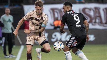 Riestra empató con Platense y sigue como líder de su zona: