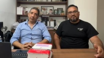 El masajista acusado por el Colegio de Kinesiólogos respondió junto a su abogado: “Esto es una persecución deliberada”