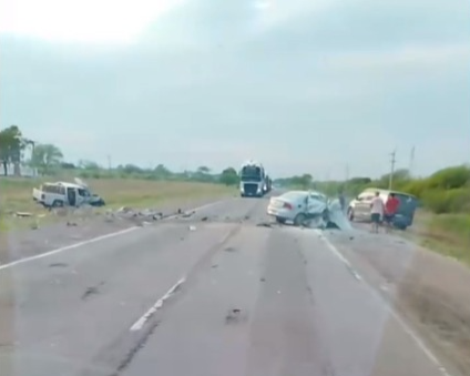 Terrible choque frontal en la Ruta 34 deja al menos dos víctimas fatales