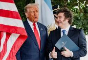 Trump felicitó a Milei por las elecciones y dijo que “recibió mucha ayuda” de Estados Unidos