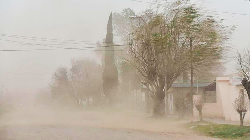 Martes de mucho viento durante todo el día en Santiago del Estero