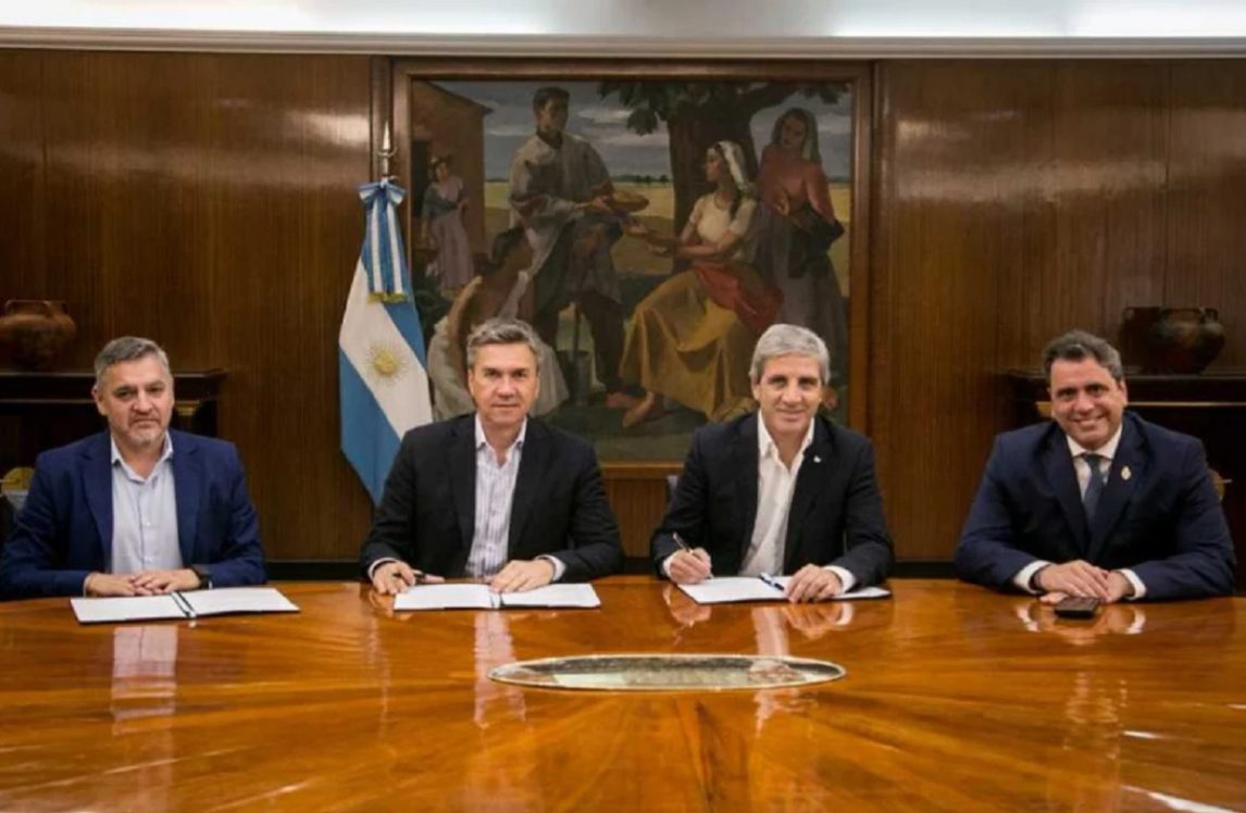 Zdero, gobernador aliado de Milei recibirá $40.000 millones para cubrir el déficit provisional de Chaco
