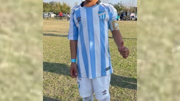 Lolo y el sueño más largo: 260 km, una pelota y el amor que nunca se apaga