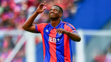 San Lorenzo evitó que Jhohan Romaña quede libre tras pagar una deuda salarial