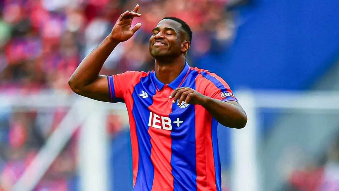 San Lorenzo evitó que Jhohan Romaña quede libre tras pagar una deuda salarial