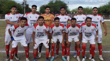 Agua y Energía goleó a La Ensenada y se clasificó a la segunda fase del Regional Amateur