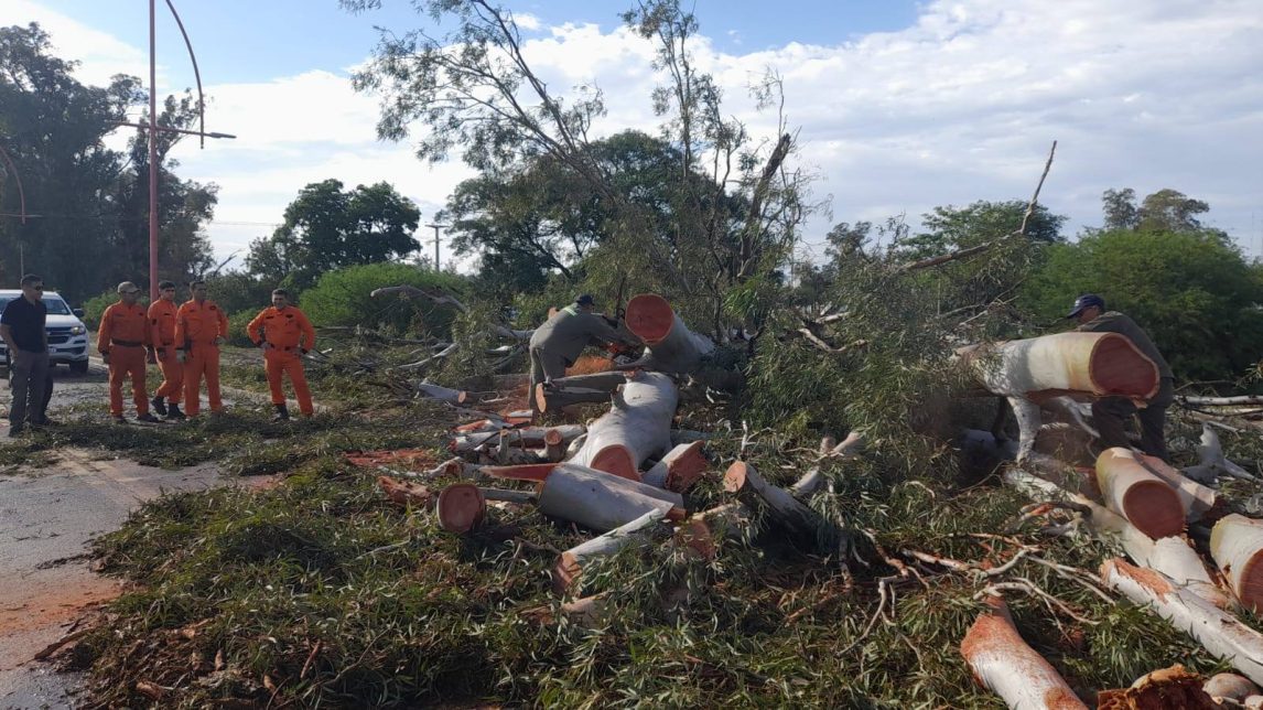 La Municipalidad activó el Comité de Emergencia y habilitó una línea para asistir a familias afectadas por el temporal