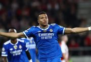 El Real Madrid festeja en Grecia gracias a un Mbappé intratable