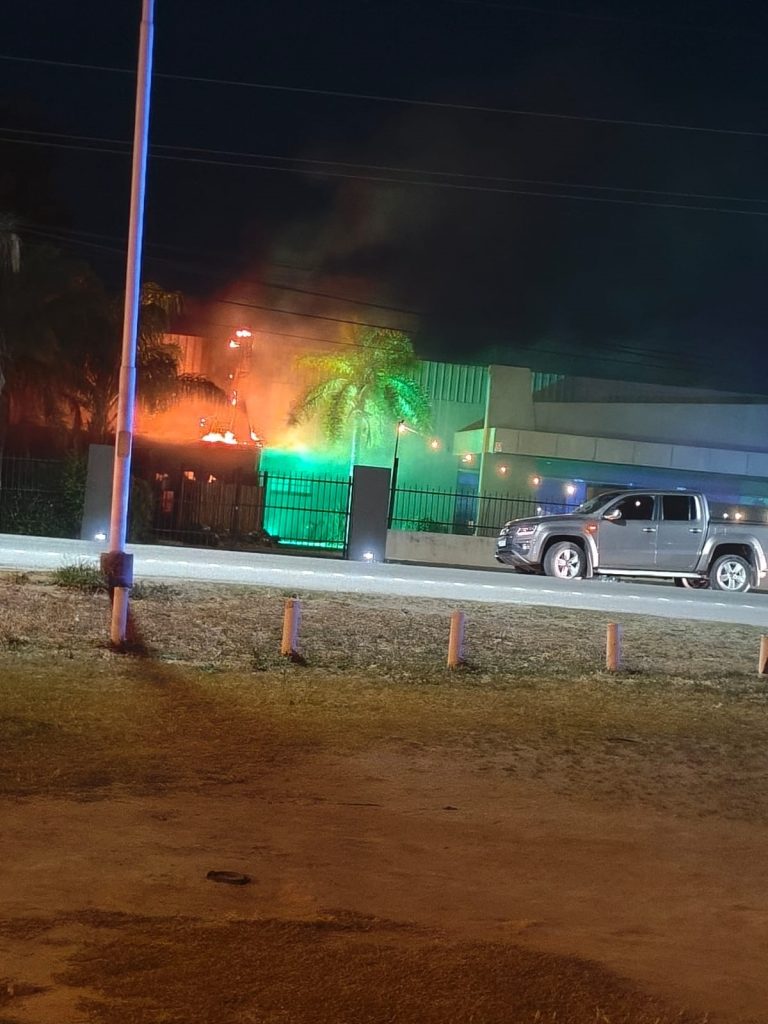 Último momento: incendio en el restaurante “La Españolita”