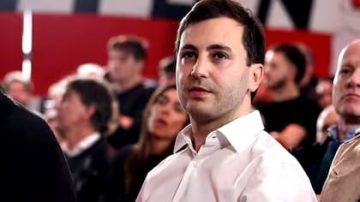 Nuevo presidente de River: juventud y continuidad con Stefano Di Carlo