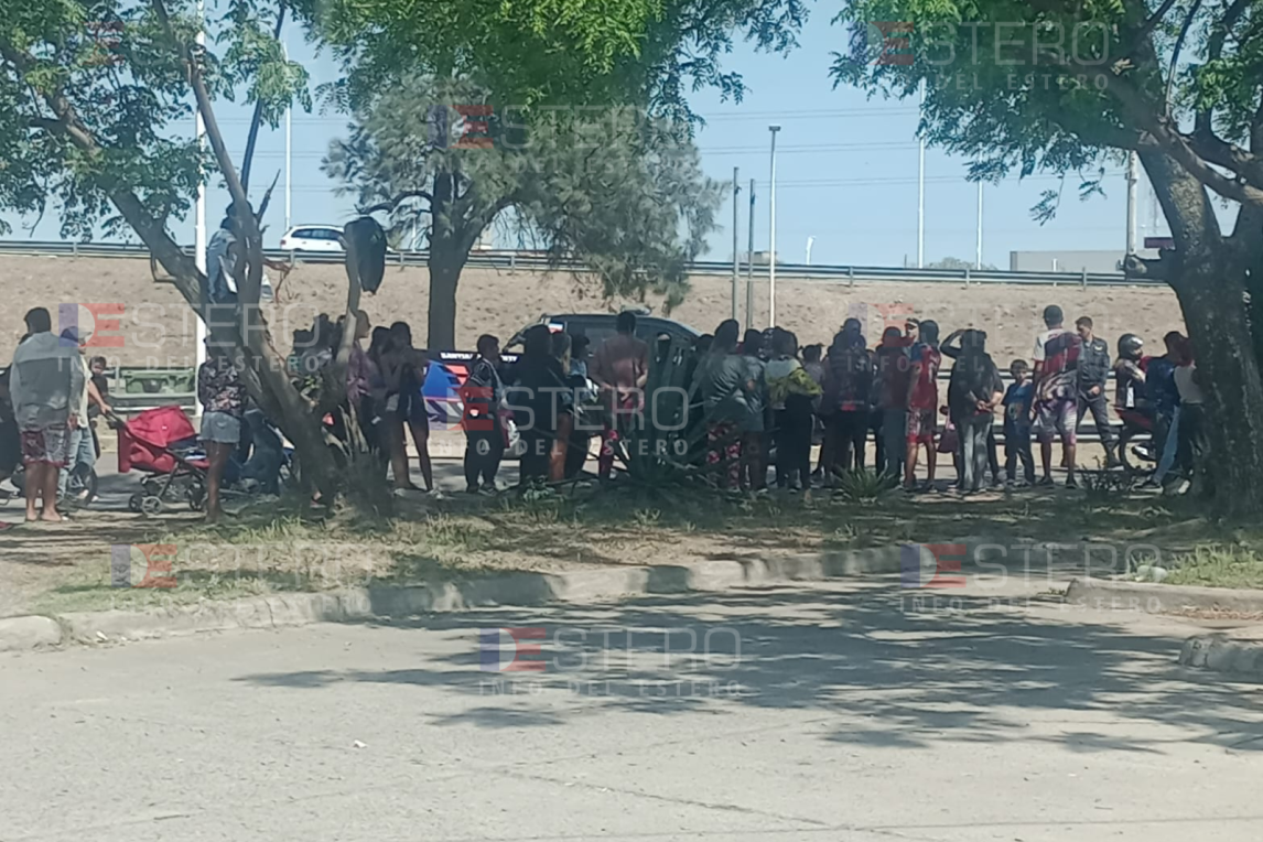 Tensión en el Misky Mayu: familiares del ladrón fallecido protestaron por la libertad del exgendarme justiciero