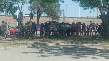 Tensión en el Misky Mayu: familiares del ladrón fallecido protestaron por la libertad del exgendarme justiciero