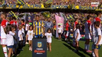 Tensión en Arroyito: jugadores de Estudiantes le dieron la espalda al campeón Rosario Central