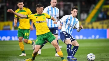 Racing recibe a Defensa en un partido decisivo por la clasificación