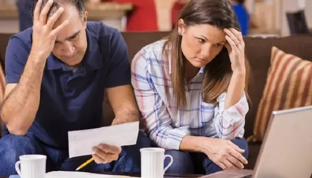 Señalan que la clase media argentina ya no tiene empleo para progresar, sino para sobrevivir