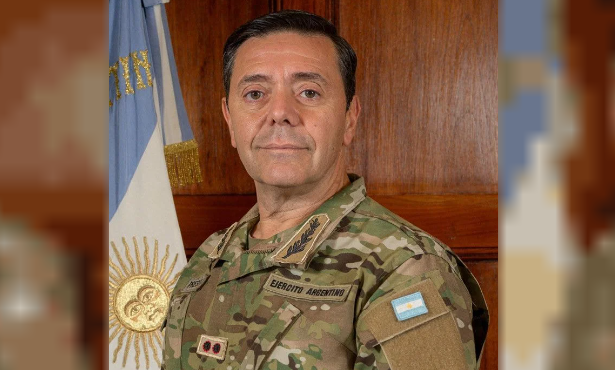 Quién es el teniente Carlos Alberto Presti, el nuevo ministro de Defensa