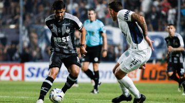 Central Córdoba empató en Mendoza ante Independiente (R) y se metió en los playoffs