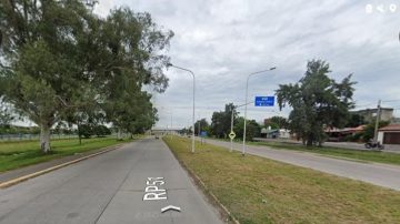 Motociclista chocó a un peatón y ambos terminaron hospitalizados