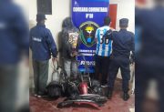 Recuperan una moto robada y detienen a dos personas