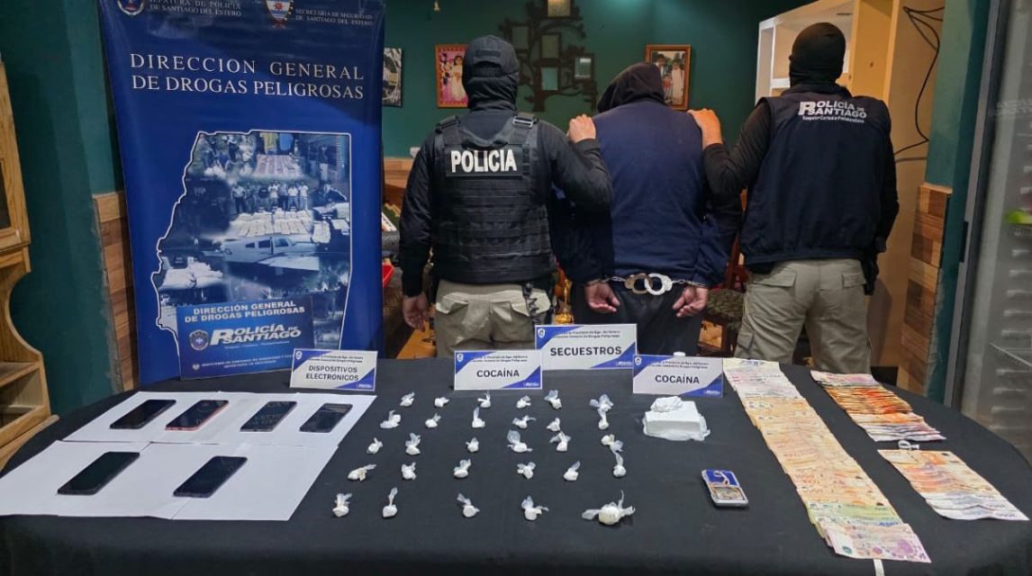 Desarticulan dos “kioscos” de droga en el barrio General Paz y secuestran más de medio kilo de cocaína