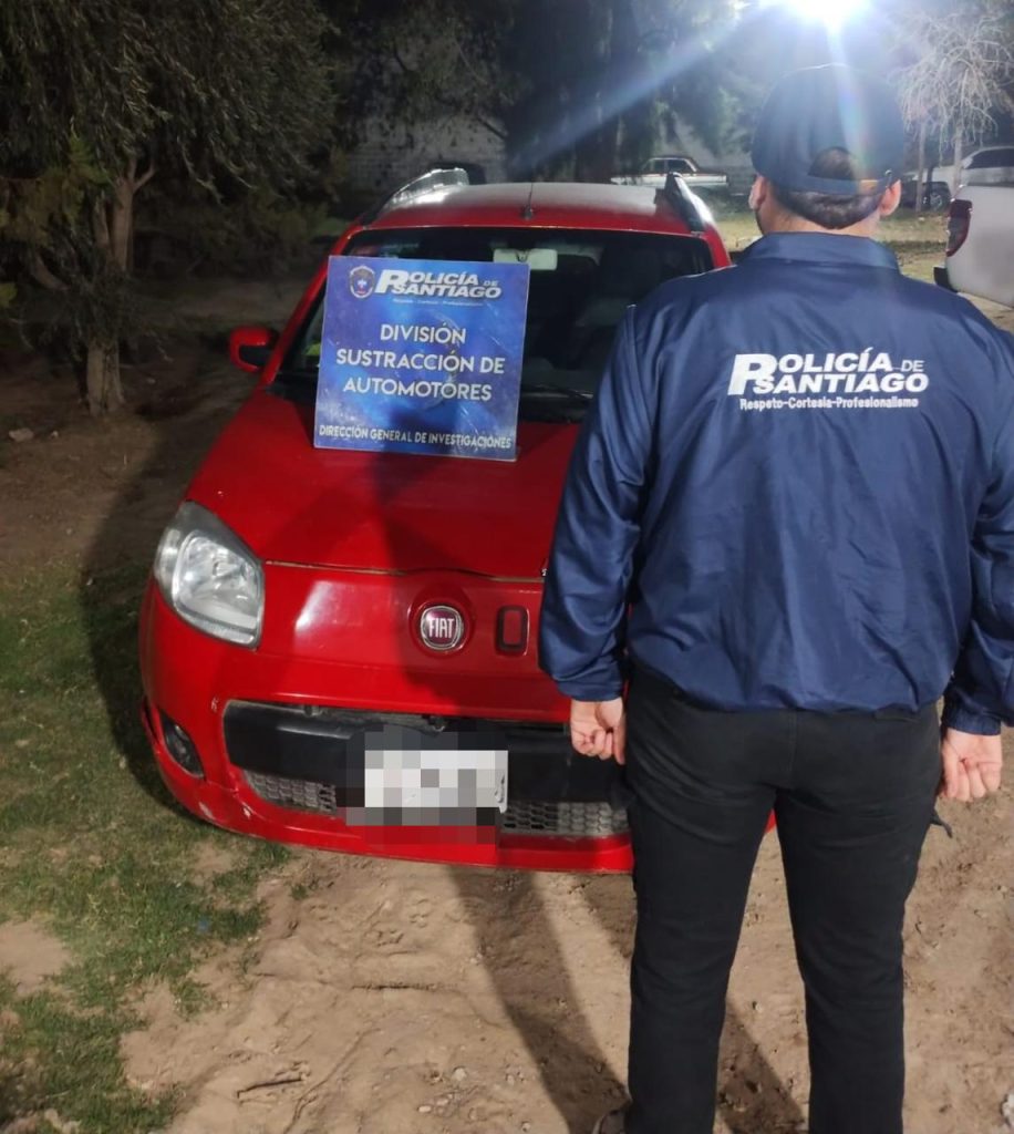 Encuentran en La Banda, un auto que fue denunciado como robado en Santa Fe