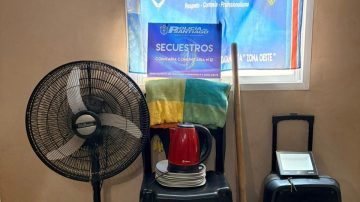 En tres barrios, recuperan bienes robados a una mujer