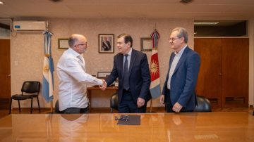 Una buena para los cineastas: Zamora firmó un acuerdo para que sean parte de importantes festivales