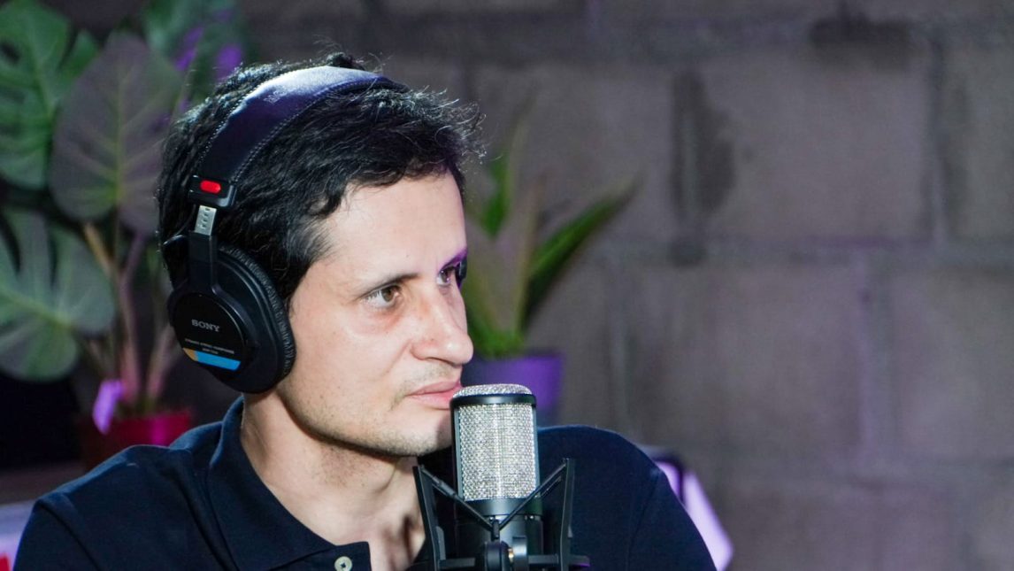 “Lo de ‘señora’, ‘señor’ impacta más en las mujeres por una cuestión de pensar que están ‘envejeciendo’”