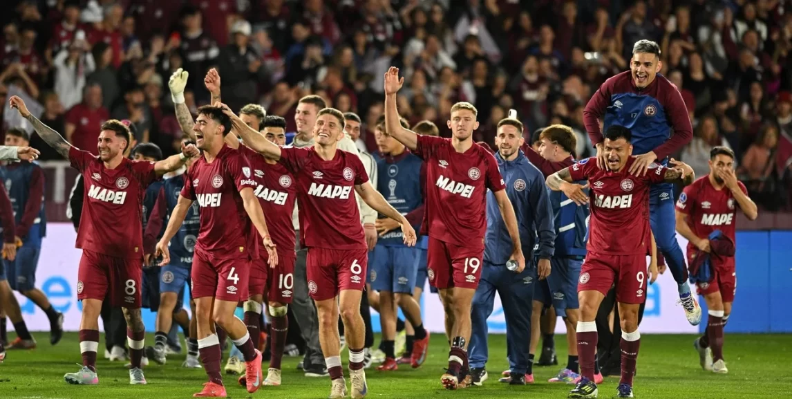 Lanús recibe a Atlético Tucumán en un duelo decisivo por copas y playoffs