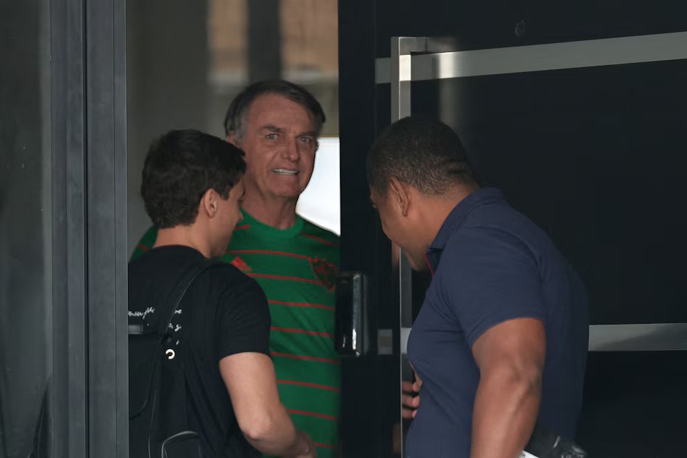 Brasil: La Policía Federal arrestó a Jair Bolsonaro