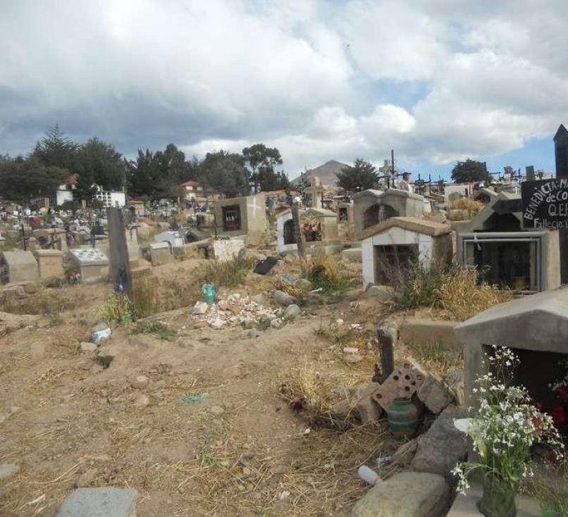 Misterio en el cementerio: Denunció que sacaron el ataúd con los restos de su abuela