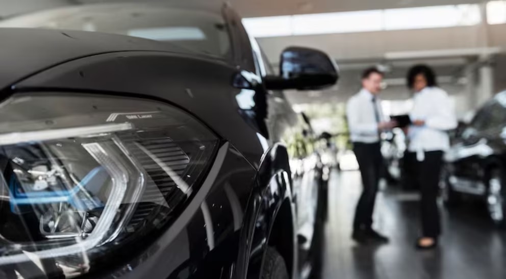 Concesionarias deberán indemnizar a un comprador por un auto con kilometraje adulterado
