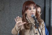 El Gobierno nacional le exige a Cristina devolver cerca de $1000 millones por jubilaciones y pensiones percibidas