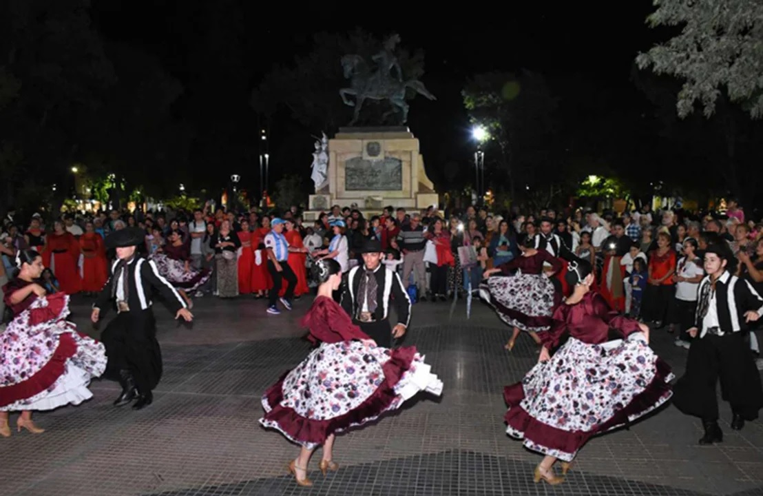 Debate “caliente” en redes por el origen de la Chacarera entre Santiago del Estero y Bolivia
