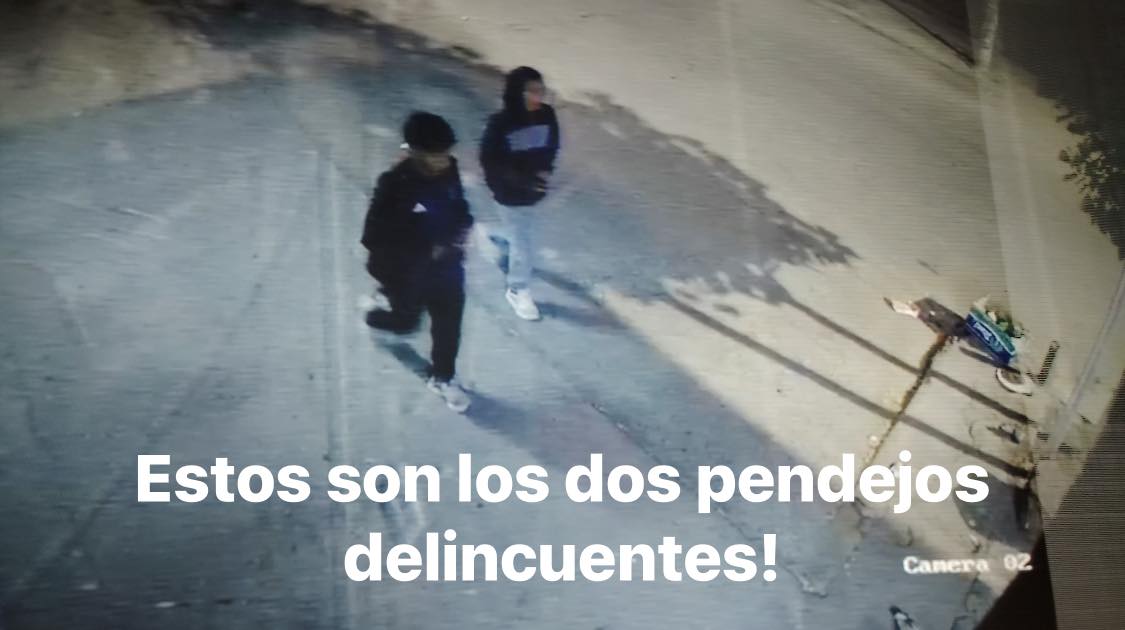 Una mujer denunció que le robaron la moto en unos pocos minutos desde la vereda de su casa