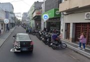 Dejó su moto en un estacionamiento municipal y cuando regresó de trabajar no la encontró