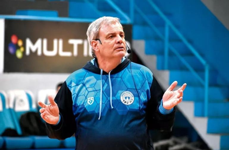 El pretigioso lincenciado Horacio Anselmi disertará hoy sobre “Potencia y Movimiento” en el CCB