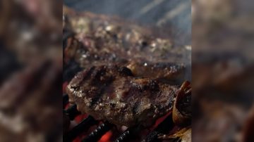 ¿Cuánto cuesta comer asado en Santiago del Estero? Precios y opciones más rentables