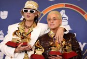 Ca7riel y Paco Amoroso la rompieron en los Latin Grammy 2025: la lista completa de los ganadores