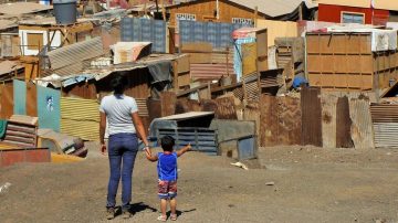 En octubre, una familia tipo necesitó al menos $1.213.798,81 para no caer en la pobreza