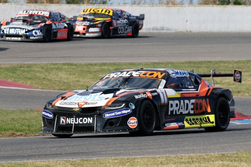 Turismo Carretera: Ledesma ganó en Toay y Canapino acaricia el título