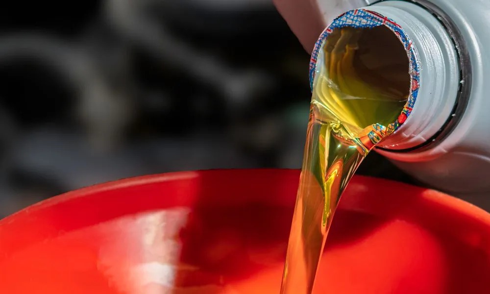 El Gobierno nacional eliminó las retenciones para aceites lubricantes