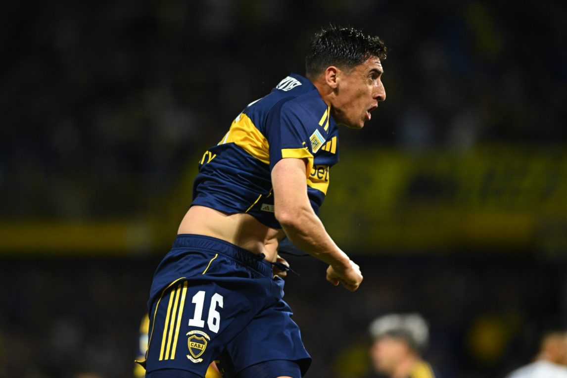 Boca le ganó a un duro Talleres en la Bombonera y avanzó a cuartos de final