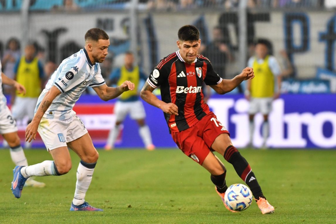 Racing recibe a River en Avellaneda por los octavos de final: formaciones y cómo ver en vivo