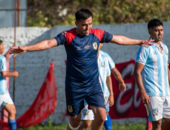 Escándalo: los jugadores de Famaillá se quedaron parados como modo de protesta por el arbitraje y perdieron 6 a 0