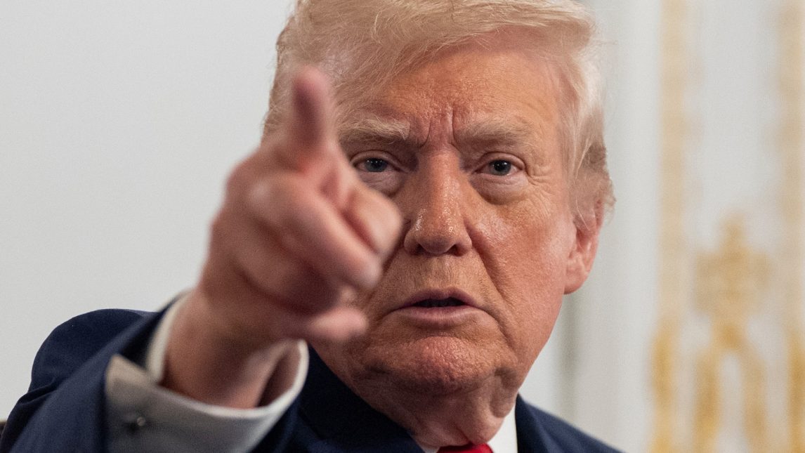 Donald Trump confirmó que habló por teléfono con Nicolás Maduro