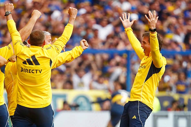 Claudio Úbeda le pasó el trapo a la línea de 5 de Marcelo Gallardo