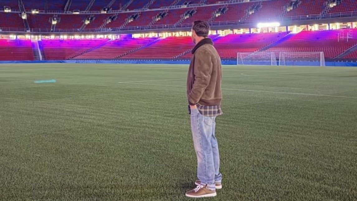 Messi revolucionó Barcelona con una foto en el Camp Nou: “Ojalá algún día pueda volver”