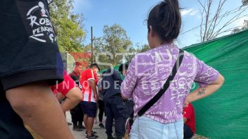 Indignación: conductor de remis atropelló y abandonó a niño y su madre