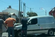 Mediodía accidentado: registran un fuerte choque en la Av. Solís